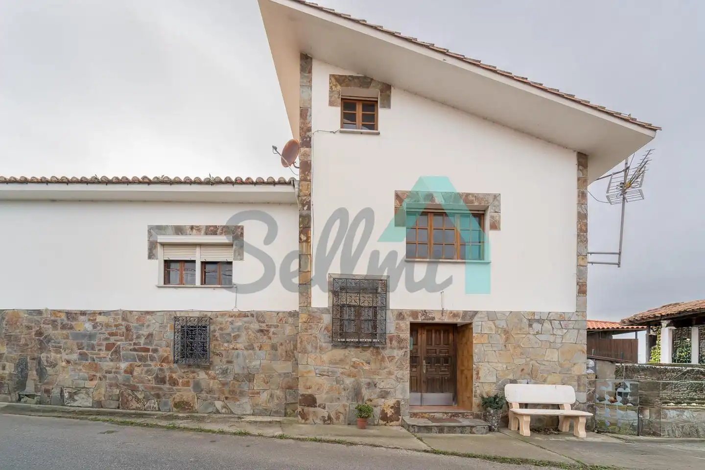 Houses for sale in Camín de Campo Mingo, Cudillero