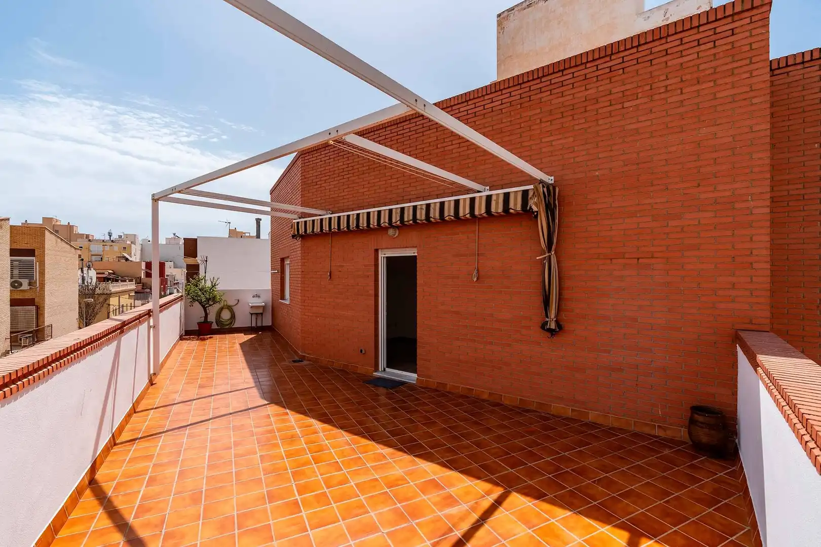 Terrassa de Àtic en venda en Almería amb Aire condicionat, Calefacció i Terrassa