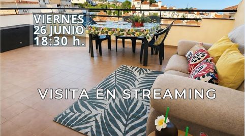 Foto 4 de Piso en venta en Calle Estados Unidos, Añoreta Golf - Paraíso del Sol, Rincón de la Victoria