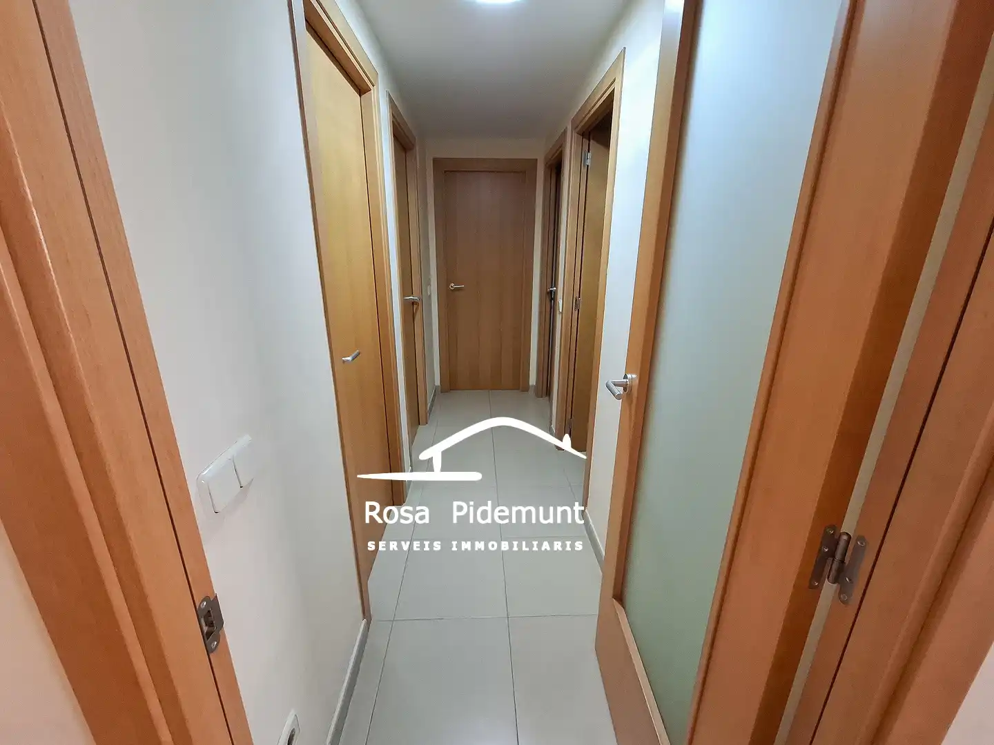 Wohnung zum Verkauf in Lloret de Mar mit Klimaanlage, Heizung und Terrasse