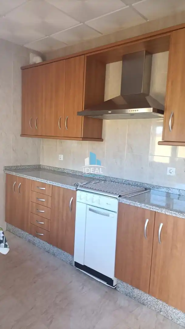 Cuina de Casa o xalet en venda en La Haba  amb Aire condicionat, Traster i Moblat