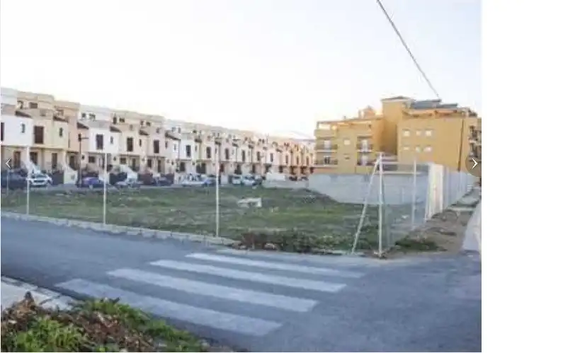 Apartamento con piscina en venta en Estepona Pueblo, imagen 2