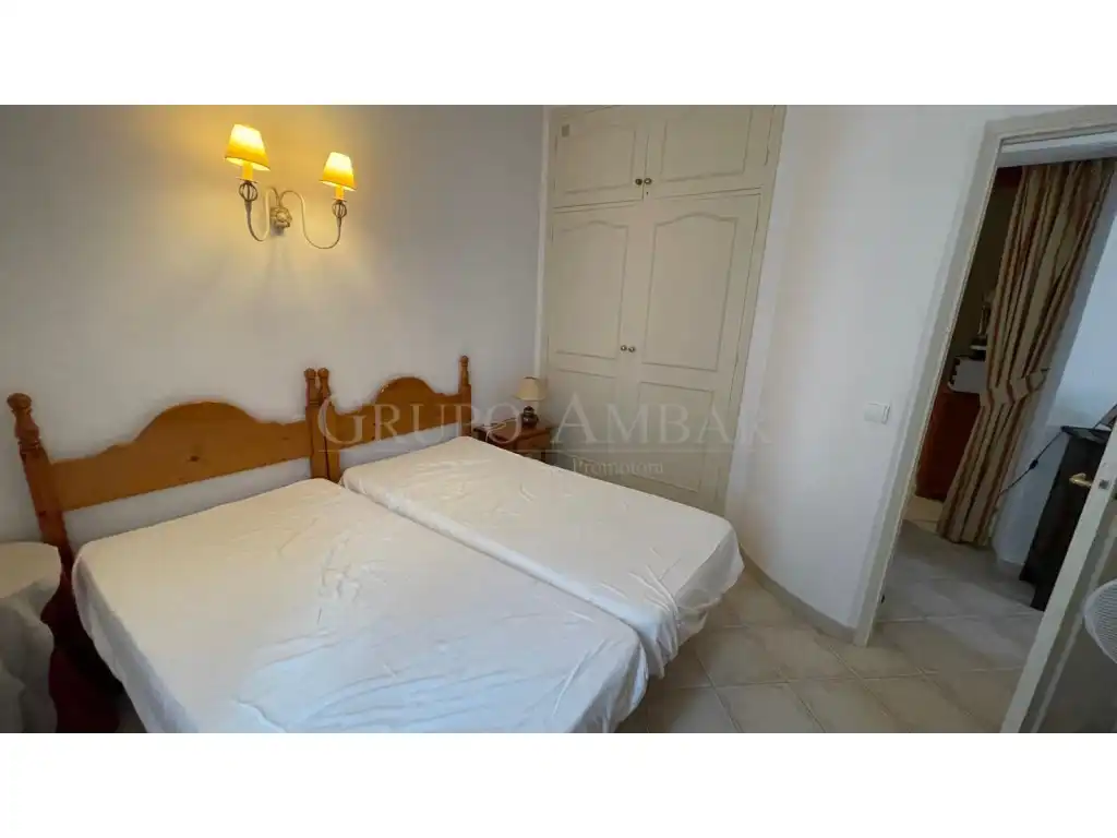 Schlafzimmer von Wohnung zur Miete in Santa Eulària 