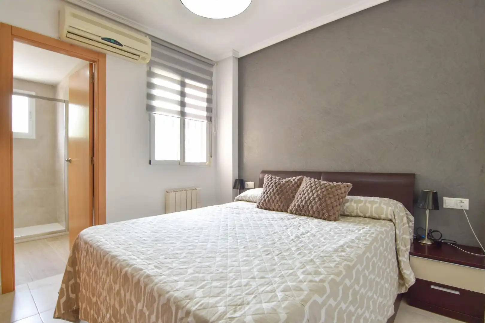 Bedroom of Houses for sale in Catadau  with Air Conditioner, Heating and Terrace