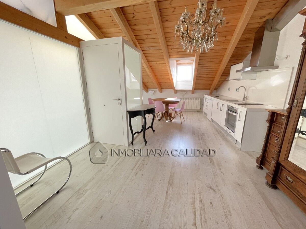Cocina de Piso de alquiler en Burgos Capital con Calefacción y Amueblado
