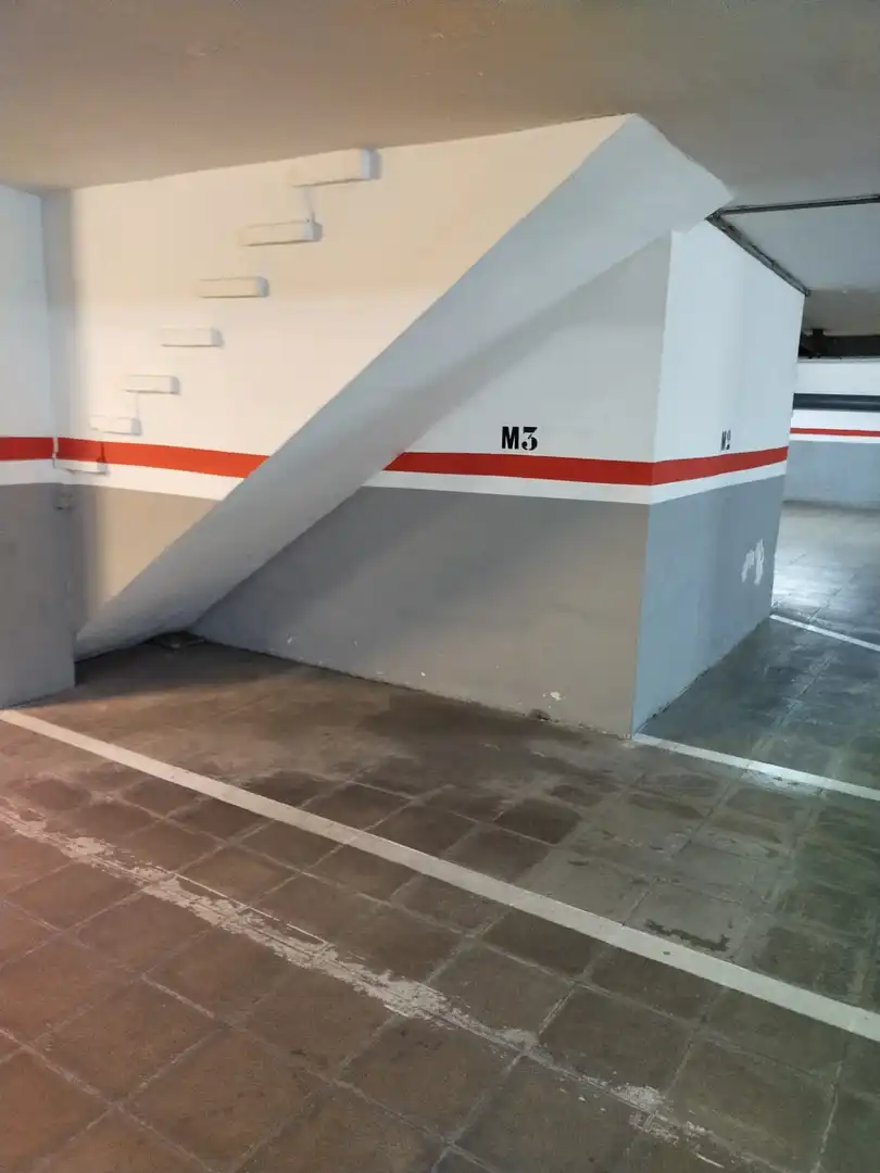 Aparcament de Garatge de lloguer en Rubí