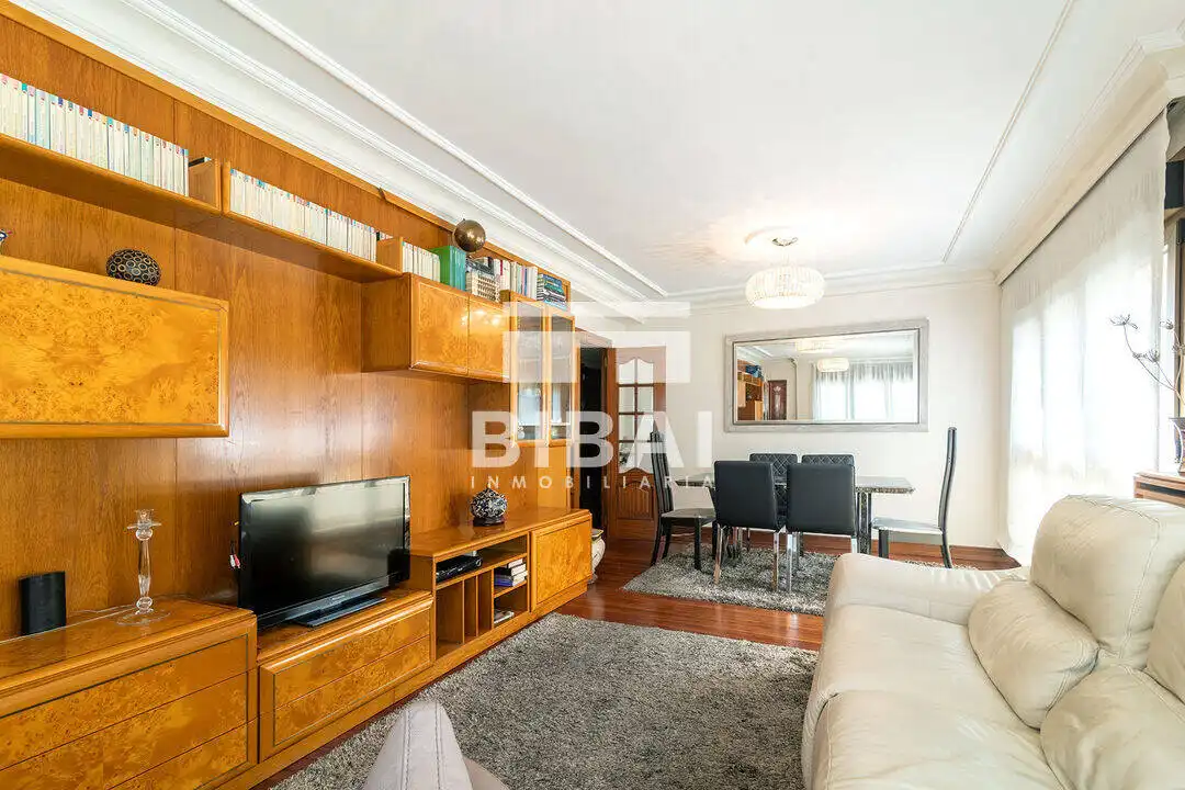Wohnzimmer von Wohnung zum Verkauf in Arrasate / Mondragón mit Heizung, Abstellraum und Alarm