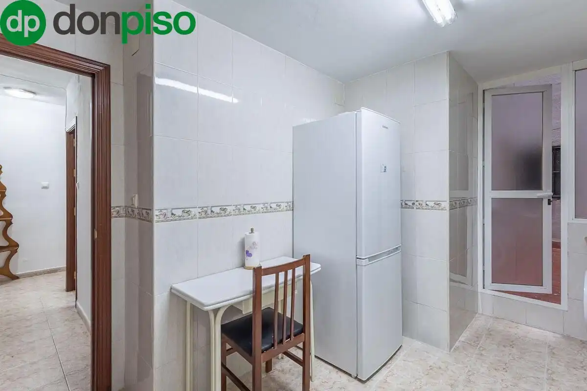 Cocina de Piso en venta en Granada con Amueblado