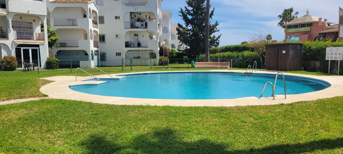 Appartement compact avec piscine à vendre à Calahonda, imagen 2