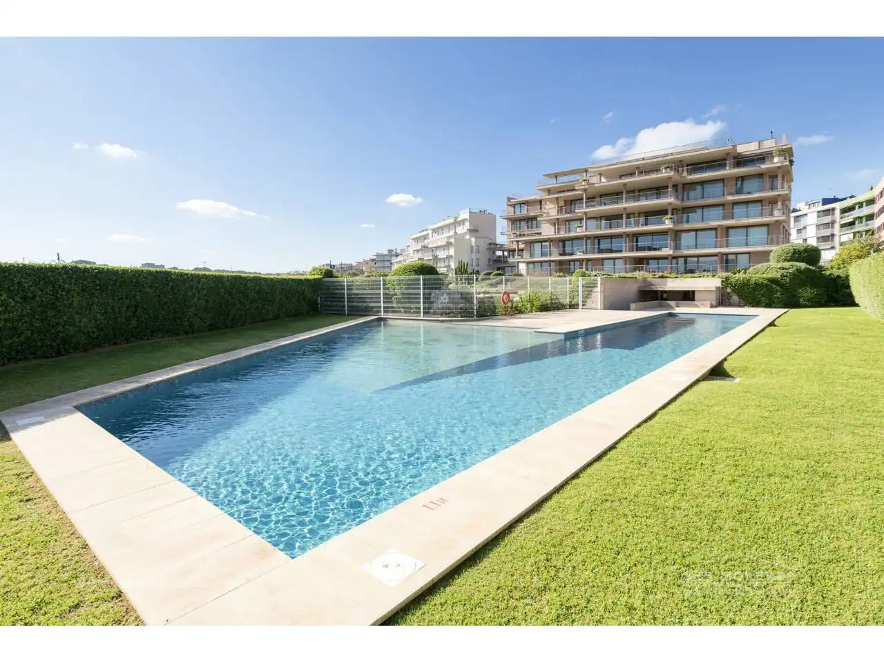 Swimming pool of Apartments for sale in Maó - Mahón  with Air Conditioner, Parquet flooring and Terrace