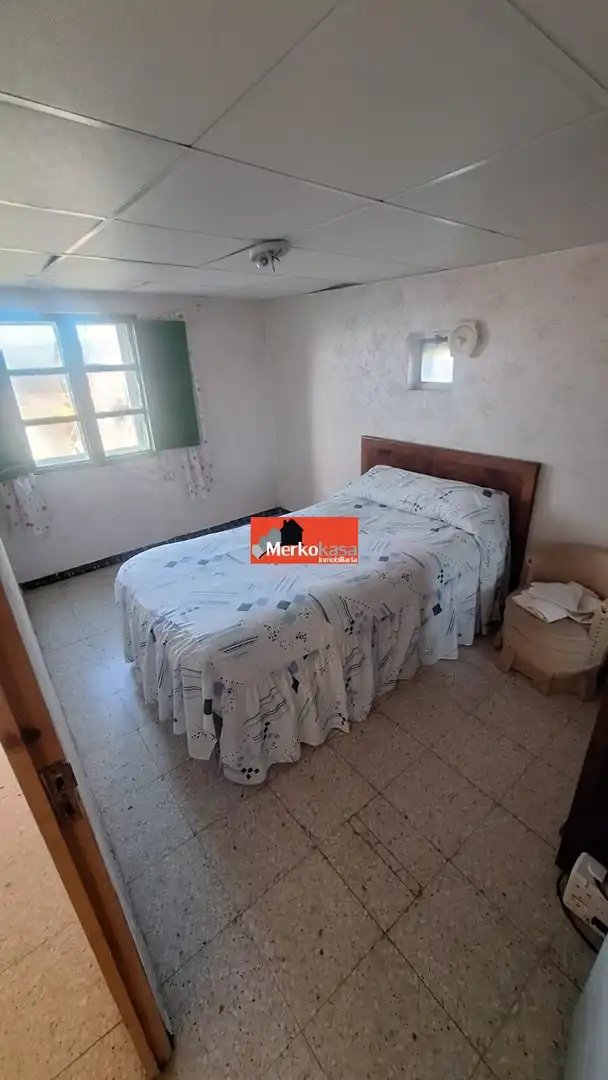 Habitación de Casa o chalet en venta en Lugo con Amueblado