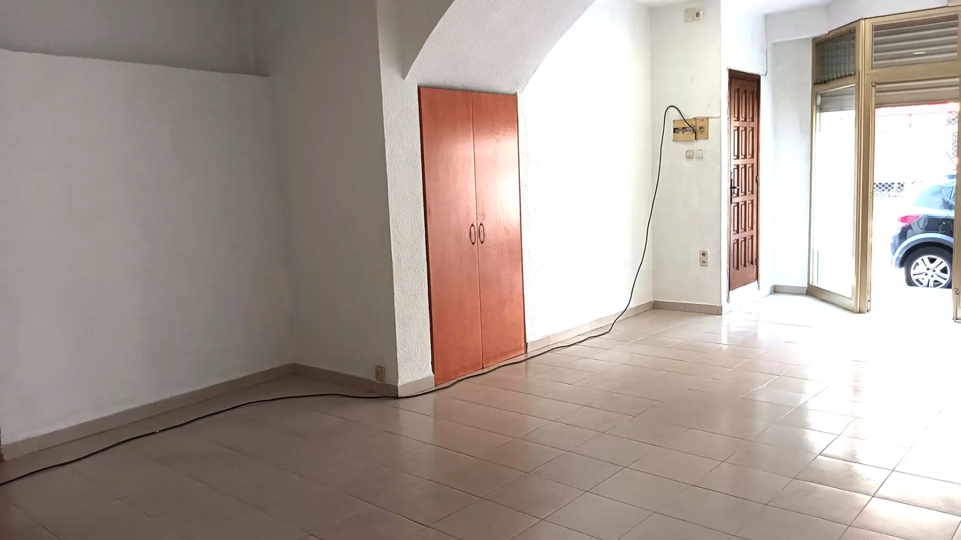 Local comercial en alquiler en Avinguda de la Llibertat, imagen 4