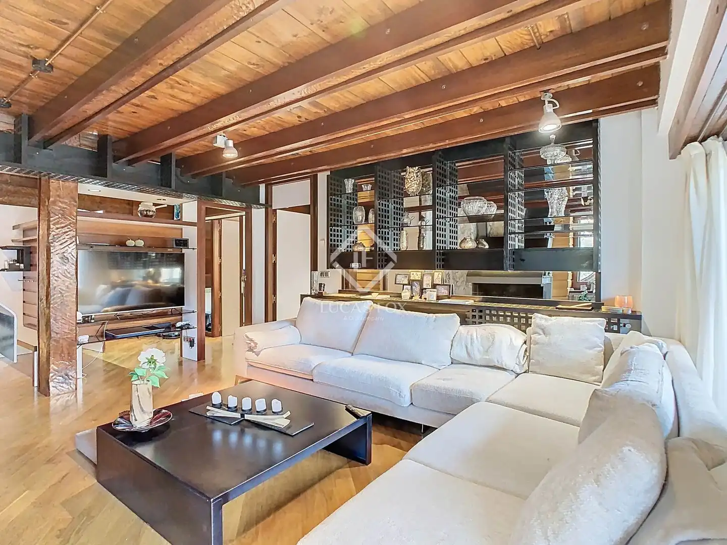 Sala de estar de Piso en venta en Ordino con Calefacción, Parquet y Terraza