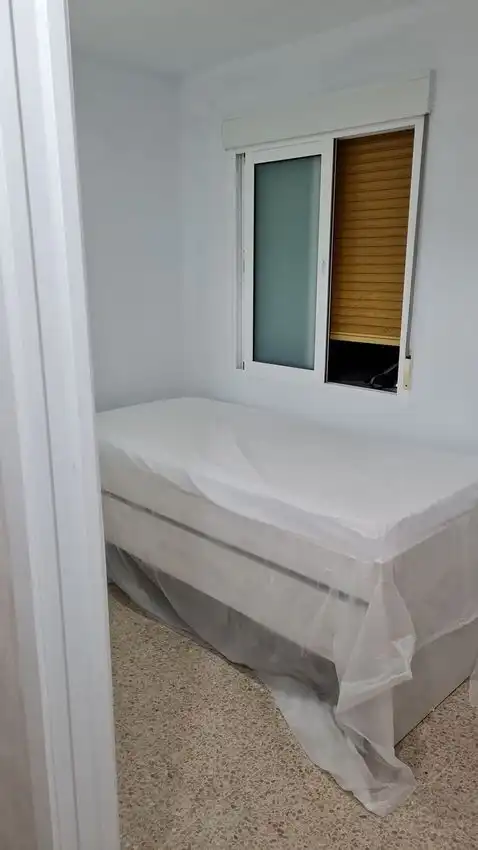 Bedroom of Flat for sale in Algeciras
