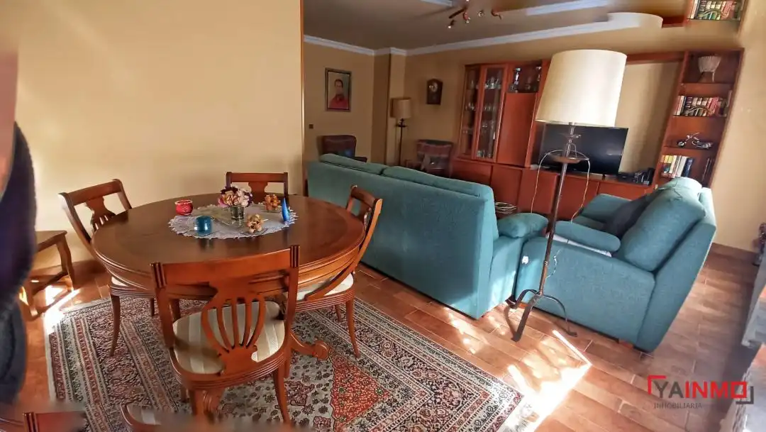 Sala de estar de Casa o chalet en venta en Samaniego con Calefacción, Terraza y Trastero