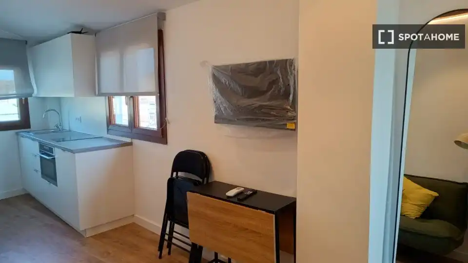 Piso con terraza en alquiler en Ciutat Vella, imagen 7
