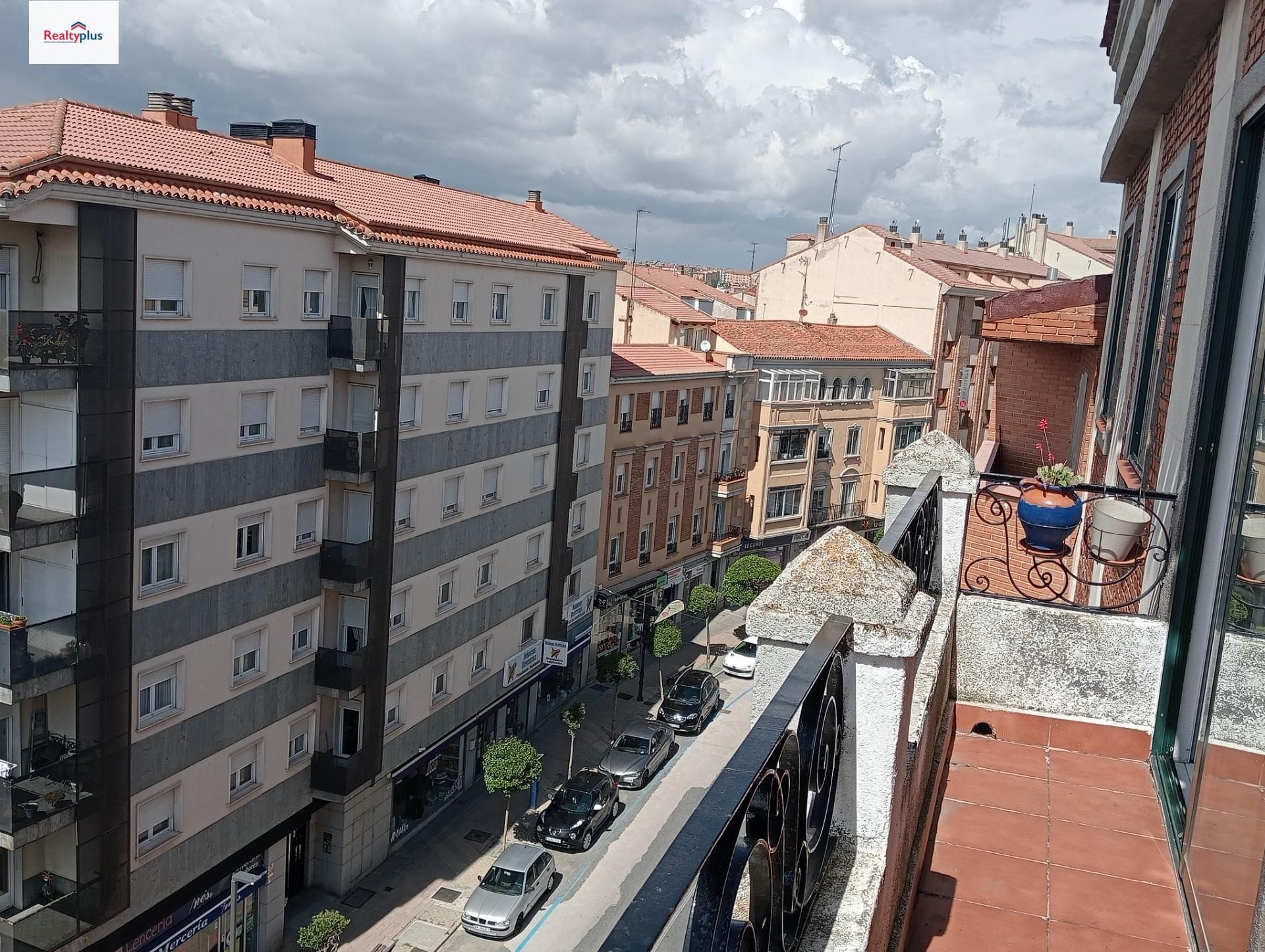Exterior view of Flat to rent in Ávila Capital  with Heating, Terrace and Balcony