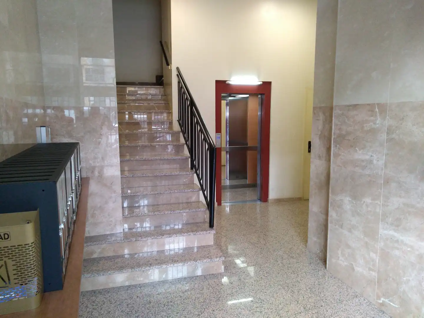 Piso en venta en Zaragoza con Parquet