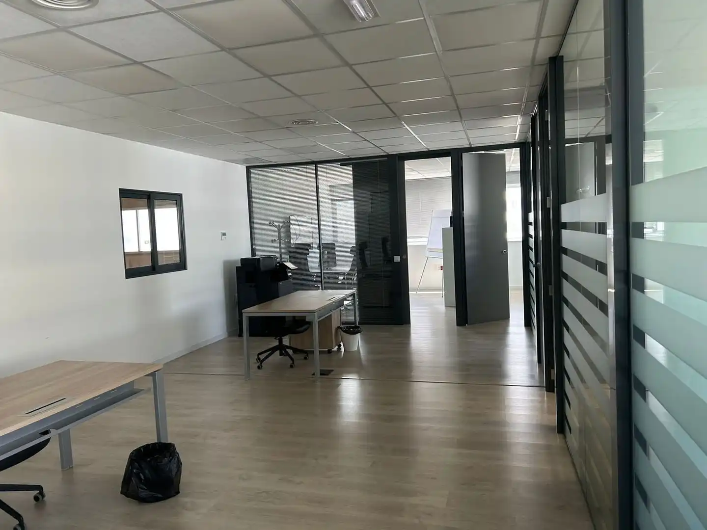 Industrial building to rent in Fuente del Jarro, imagen 6