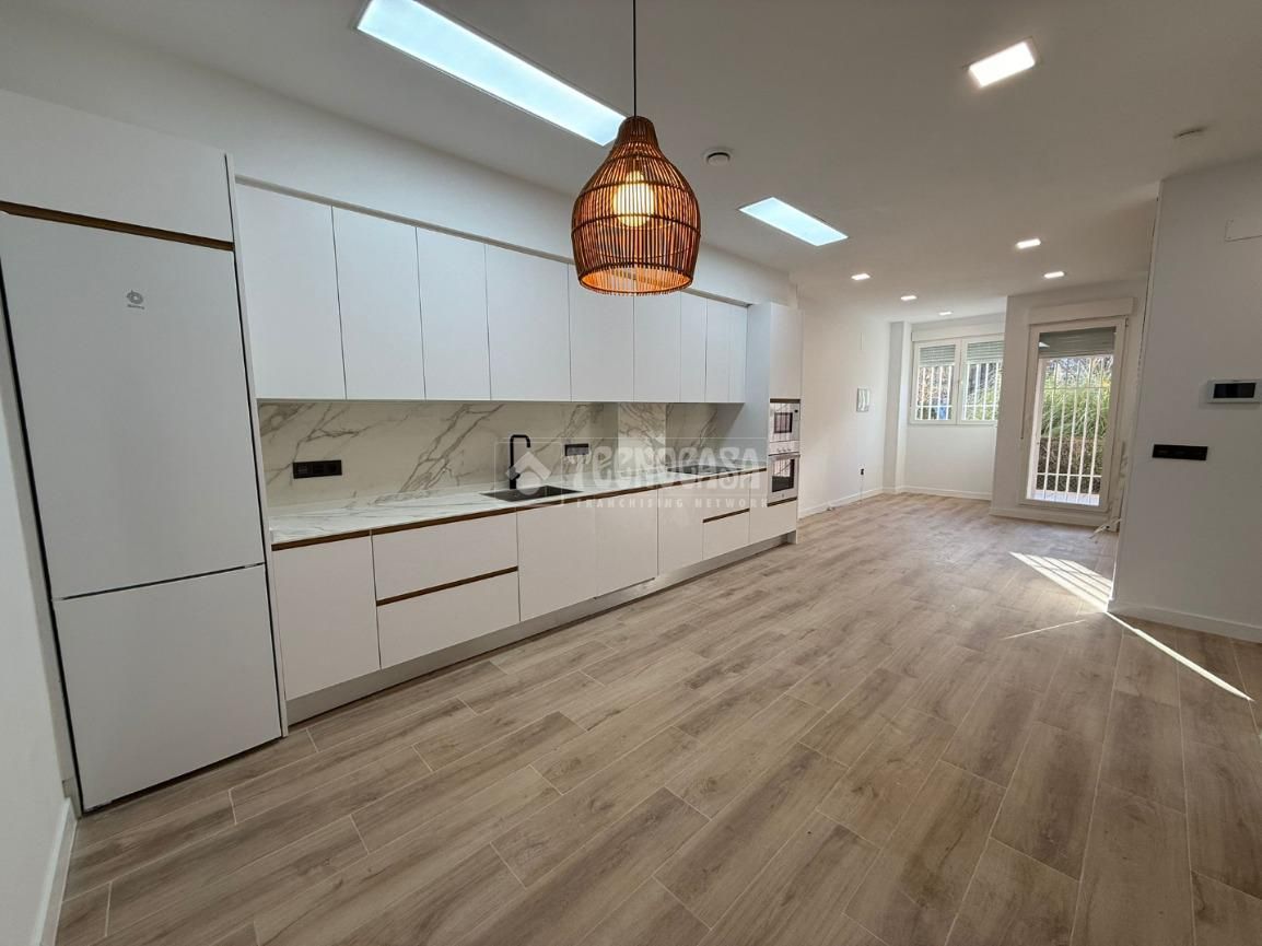 Local en venta en El Soto - Azorín