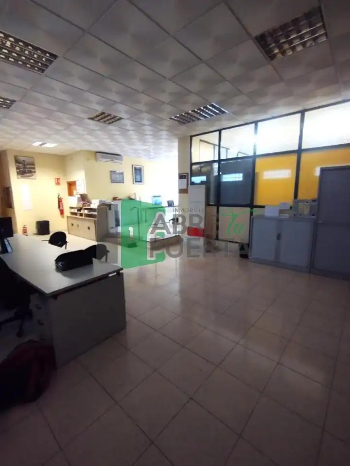 Local commercial à vendre à Couto, imagen 12