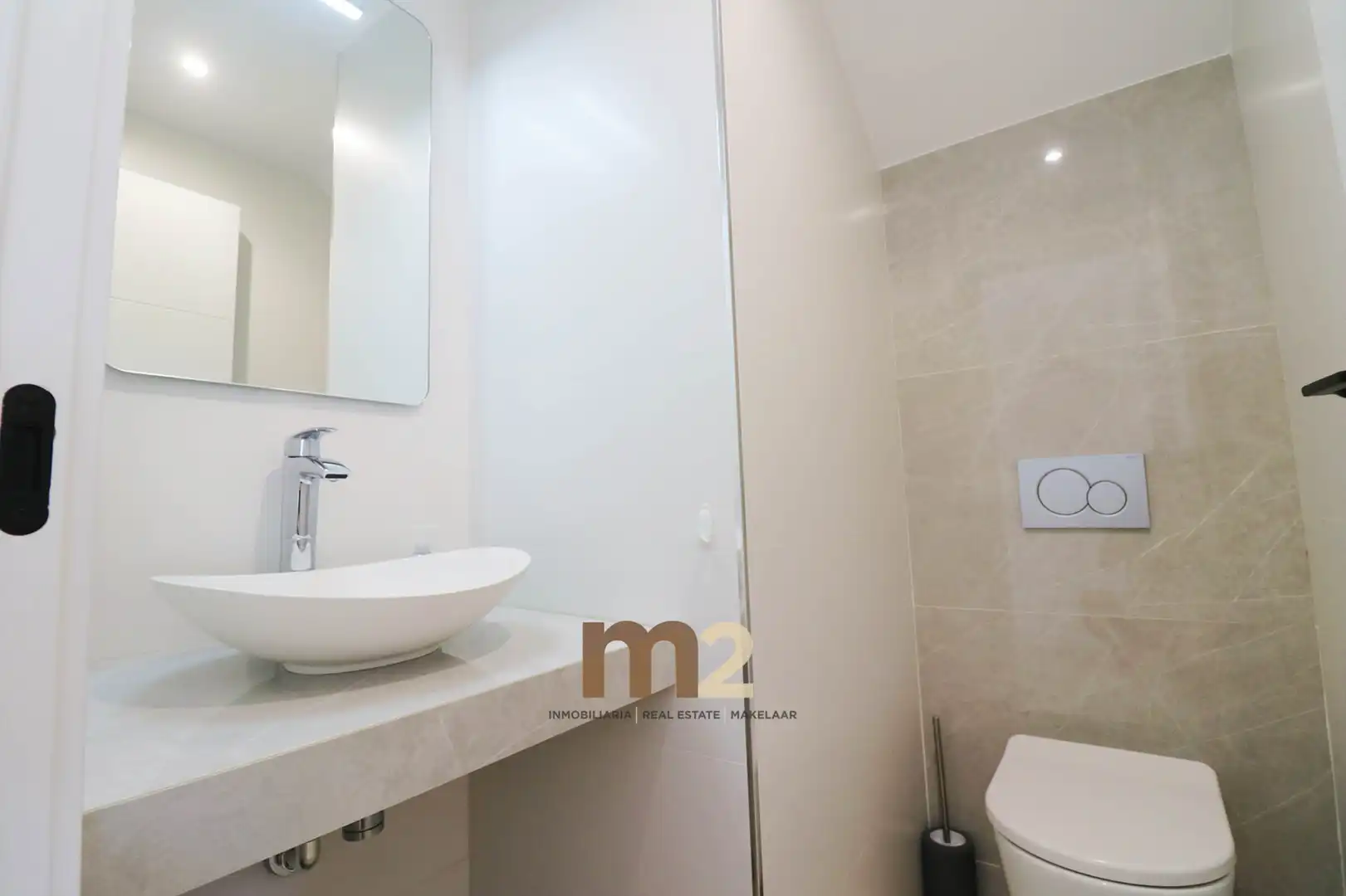 Baño de Casa o chalet en venta en Guardamar del Segura con Aire acondicionado, Calefacción y Jardín privado