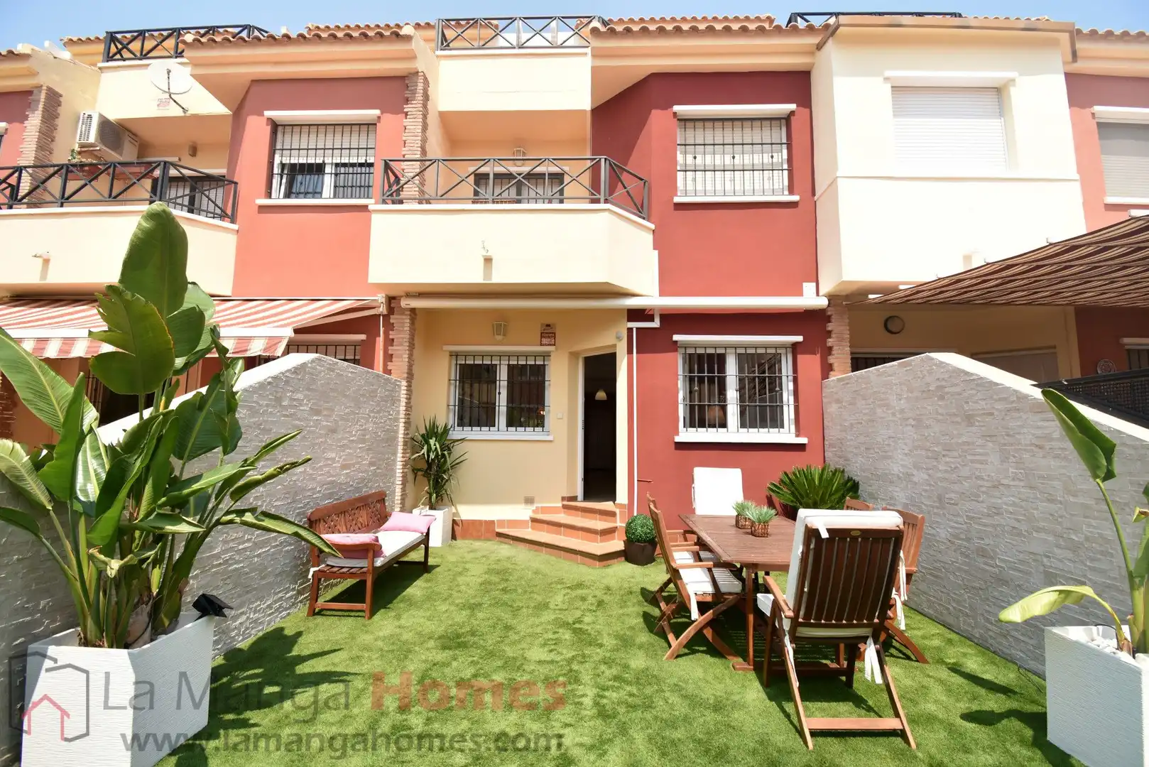 Casa a schiera con terrazza in vendita a Avenida del Mare Nostrum 103, imagen 2
