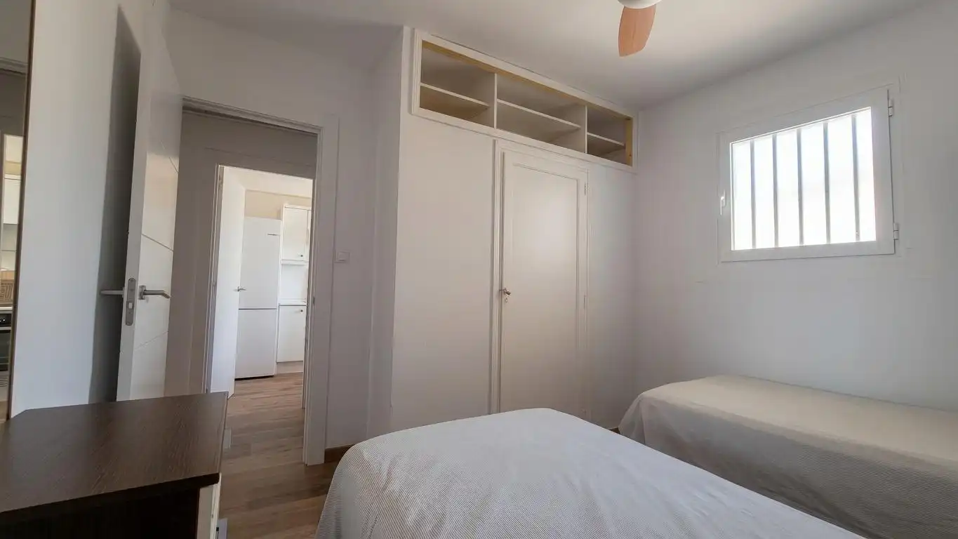 Flat with lift to rent in Ciudad Jardín - Tagarete - El Zapillo, imagen 13