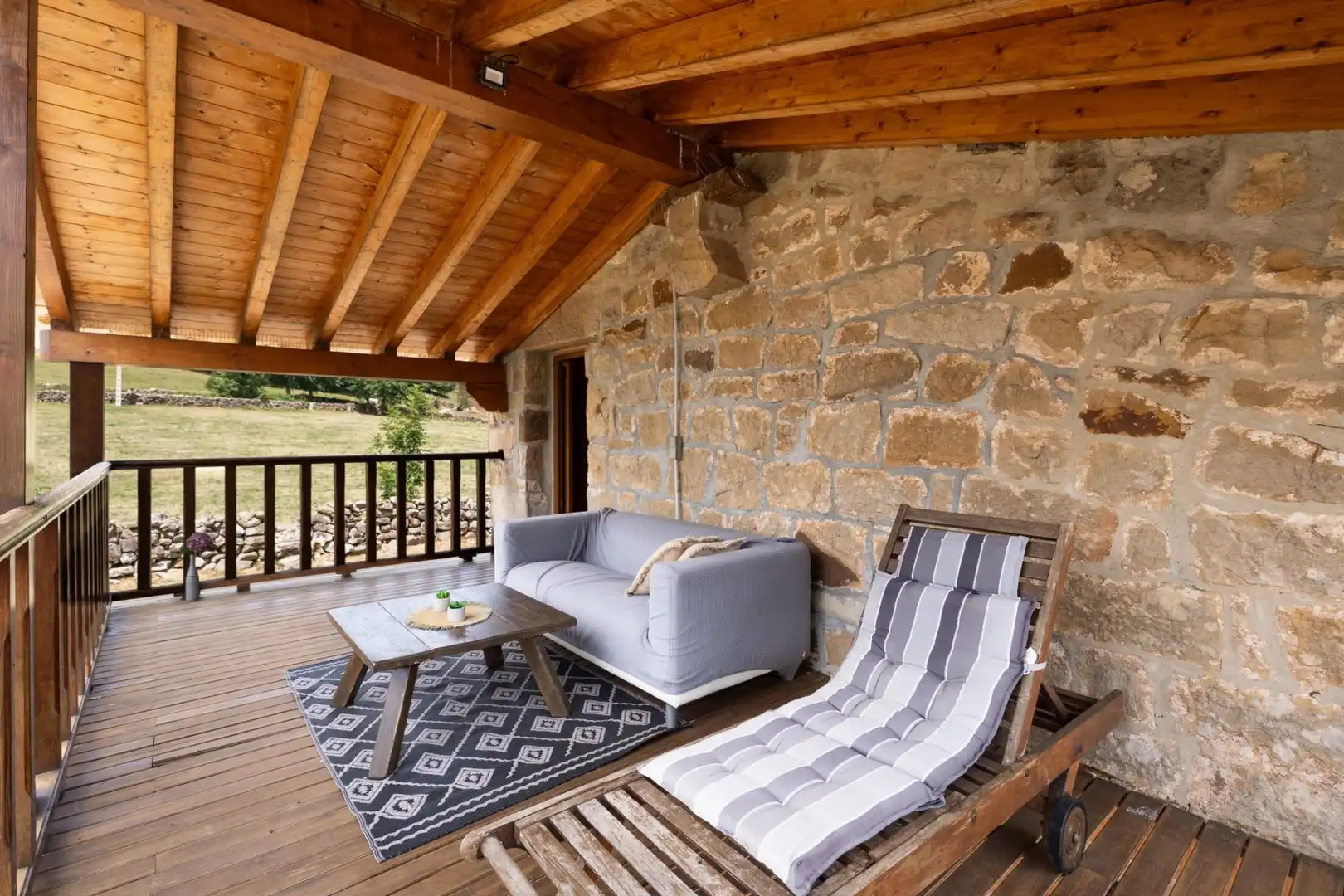 Terraza de Casa o chalet en venta en San Pedro del Romeral con Calefacción, Jardín privado y Terraza