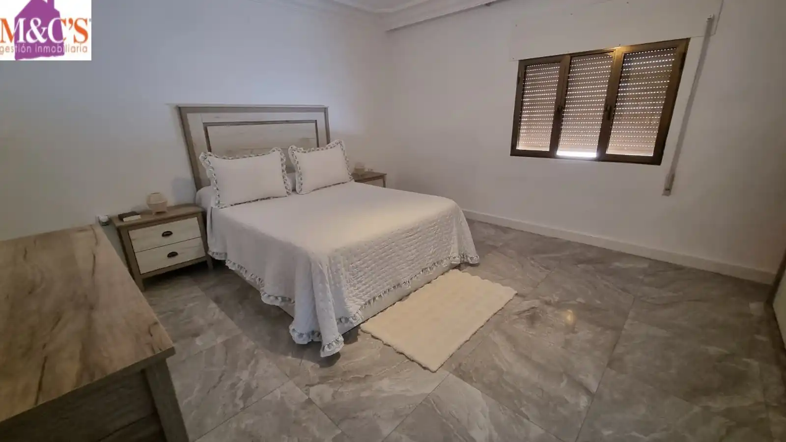 Dormitori de Casa o xalet en venda en Puertollano amb Aire condicionat, Terrassa i Moblat