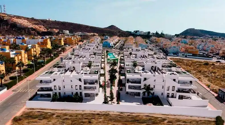 Habitatge amb piscina en venda a San Juan de los Terreros, imagen 14