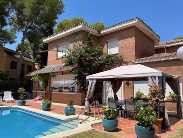 Exterior view of Detached homes for sale in Tarragona  with Heating, Terrace and Storage room