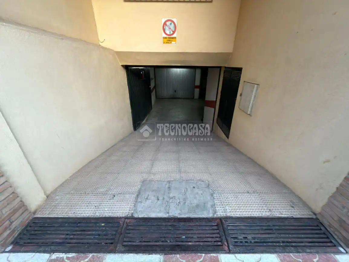 Parkplatz von Garage zum Verkauf in Armilla