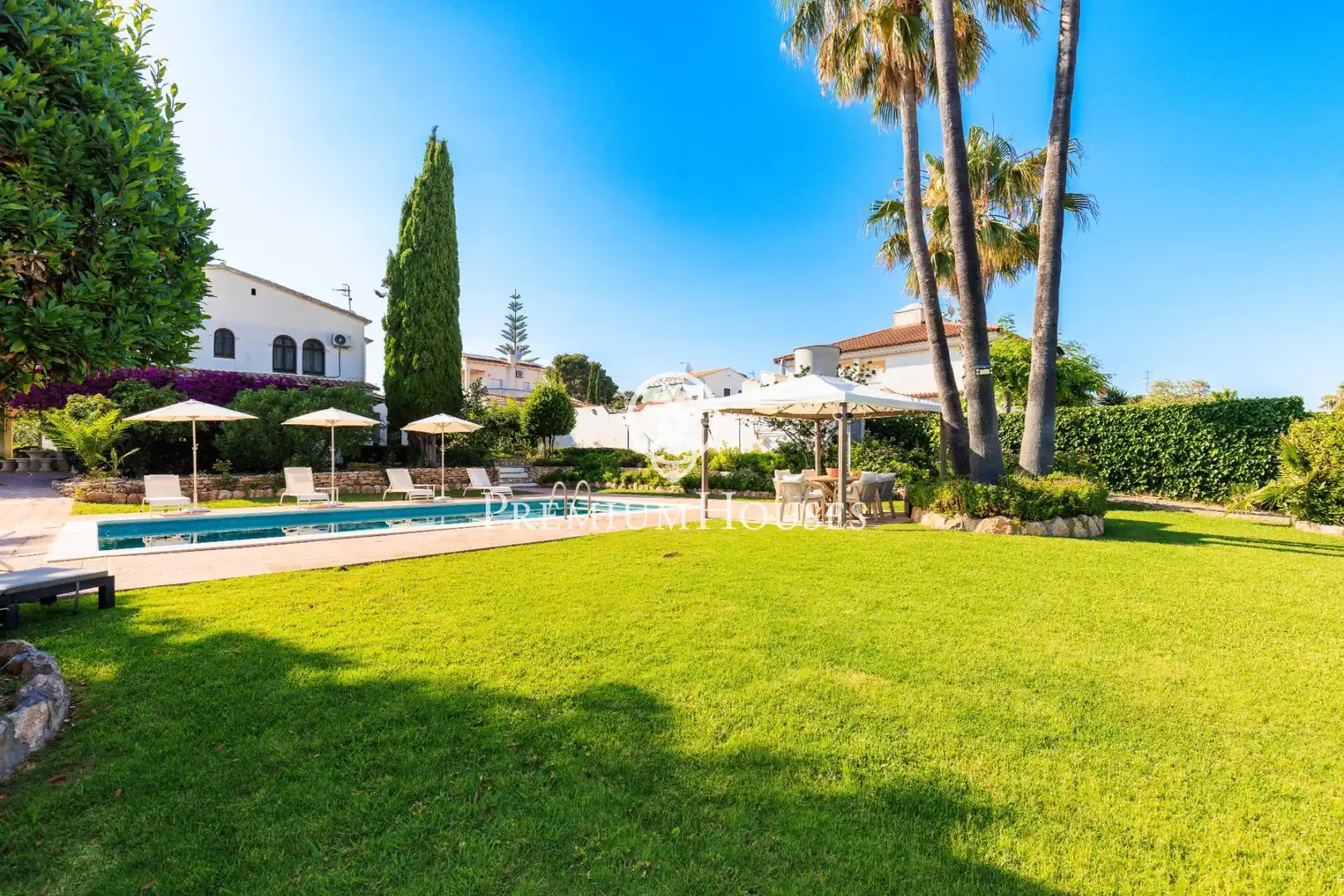 Vista exterior de Casa o chalet de alquiler en Cunit con Aire acondicionado, Calefacción y Jardín privado