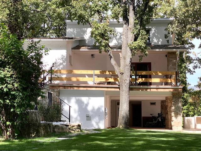 Casa-chalet en Venta en Miraflores de la Sierra