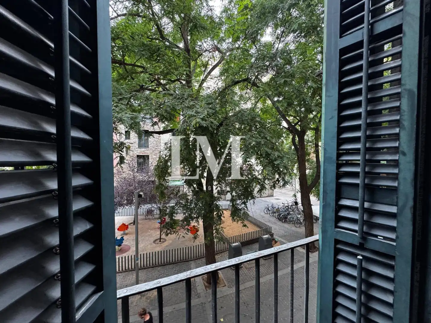 Exterior view of Apartments for rent in Ciutat Vella
