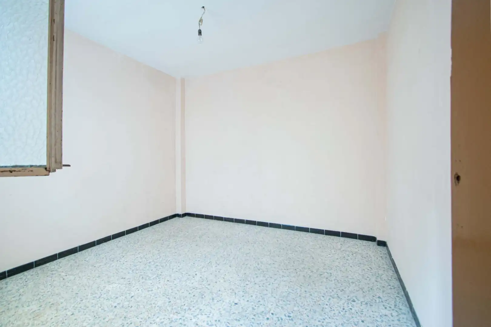 Habitación de Casa adosada en venta en Sevilla con Aire acondicionado y Balcón