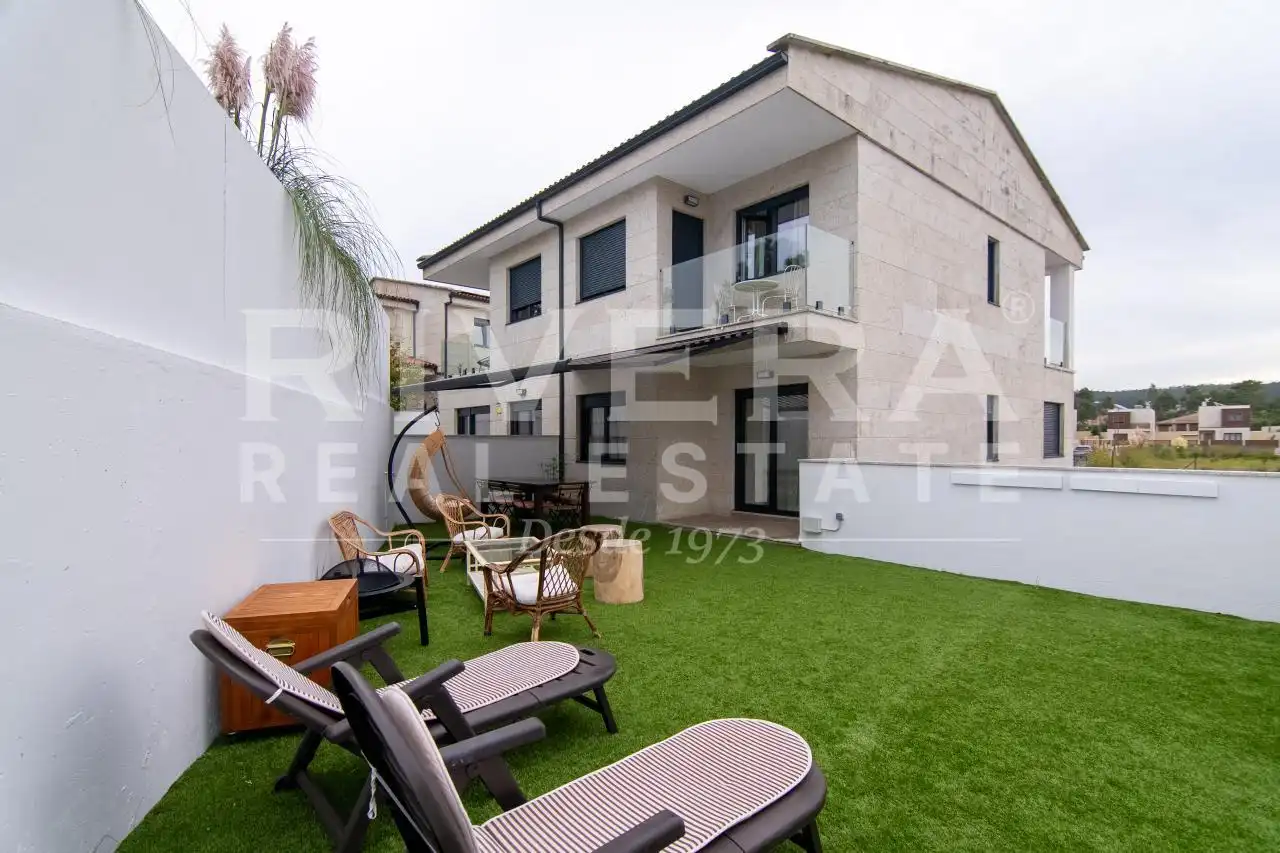 Garden of Detached homes for sale in Sanxenxo  with Heating, Private garden and Terrace