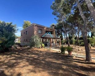 Exterior view of Country house for sale in L'Alcora  with Swimming Pool