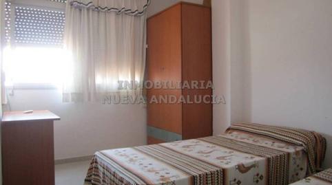 Foto 3 de Piso de alquiler en San Luis, Almería