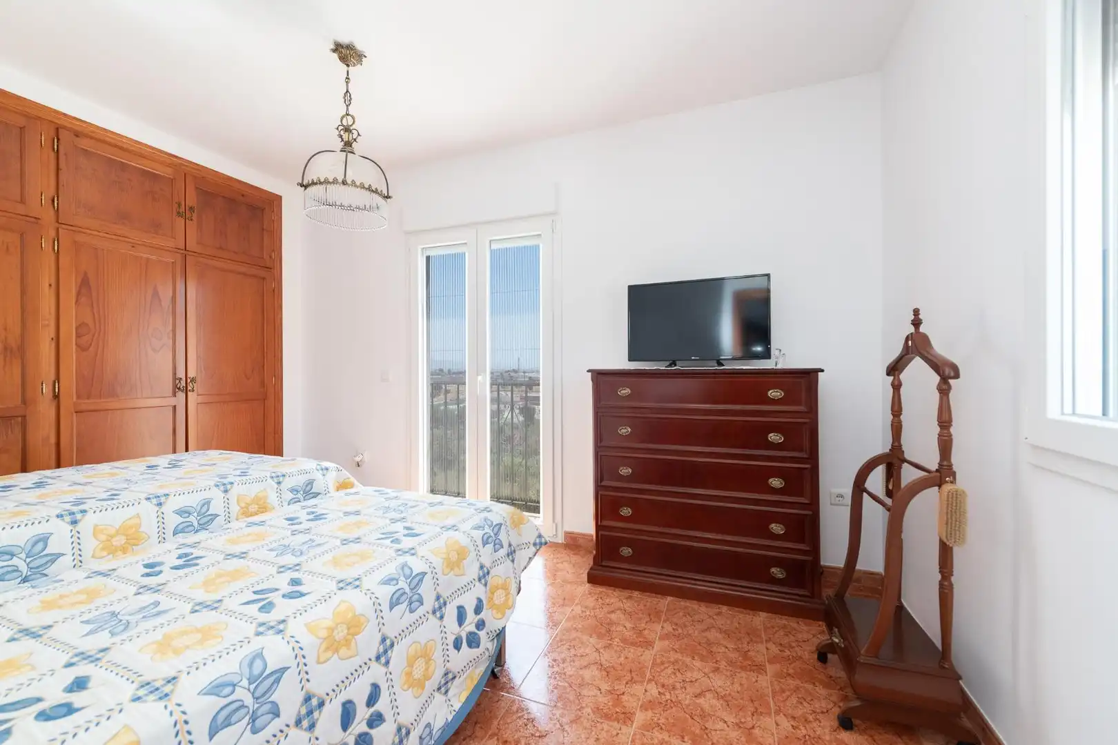 Habitación de Casa o chalet en venta en Alhaurín de la Torre con Aire acondicionado, Jardín privado y Terraza