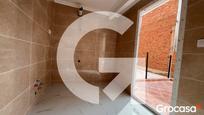 Bathroom of Flat for sale in Sagunto / Sagunt  with Terrace, Oven and TV