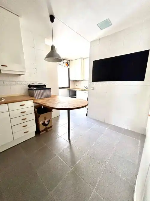 Kitchen of Flat for sale in Madrid  with Air Conditioner, Heating and Parquet flooring
