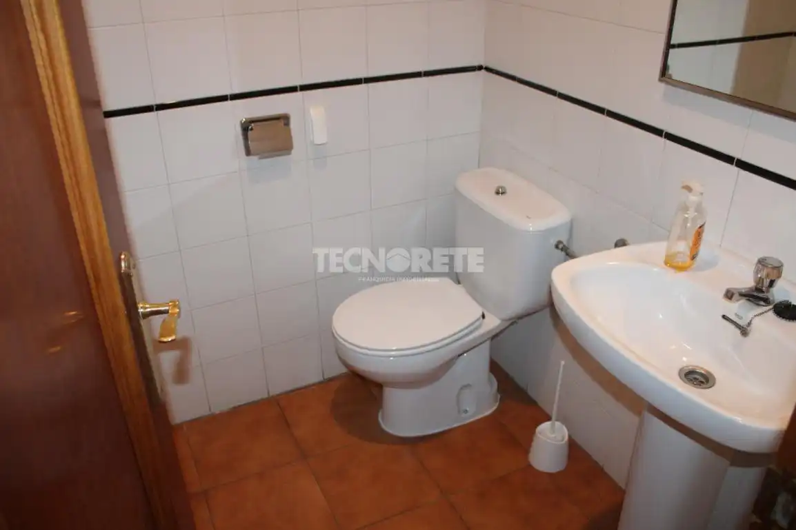 Business premises for sale in Casco Histórico, imagen 13