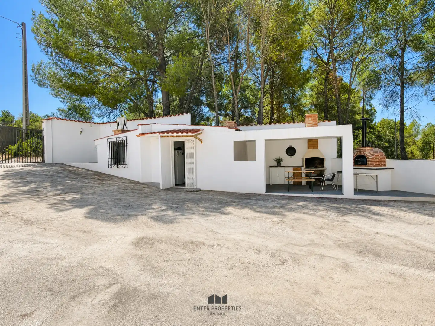 Vista exterior de Casa o chalet en venta en Olocau con Aire acondicionado, Calefacción y Terraza