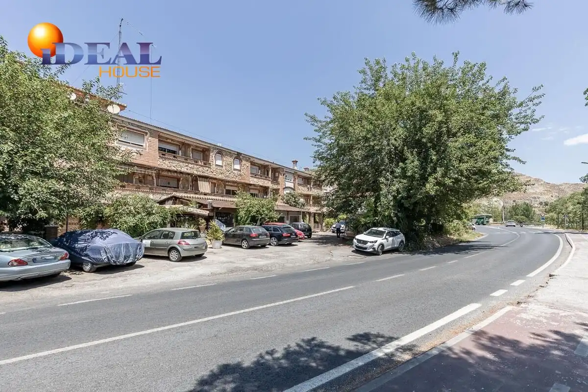 Local comercial en venda a Pinos Genil, imagen 38