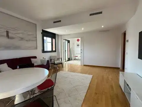 Dachboden zur Miete in Carrer de Jaume de Montcorb, Turó de Can Mates