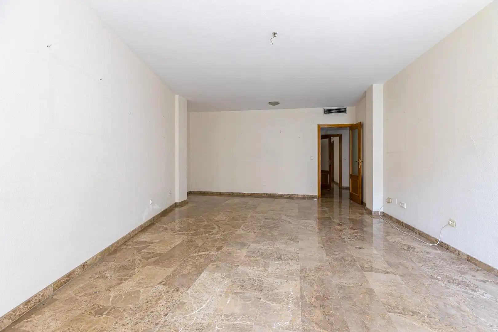Flat for sale in Murcia  with Air Conditioner, Storage room and Balcony