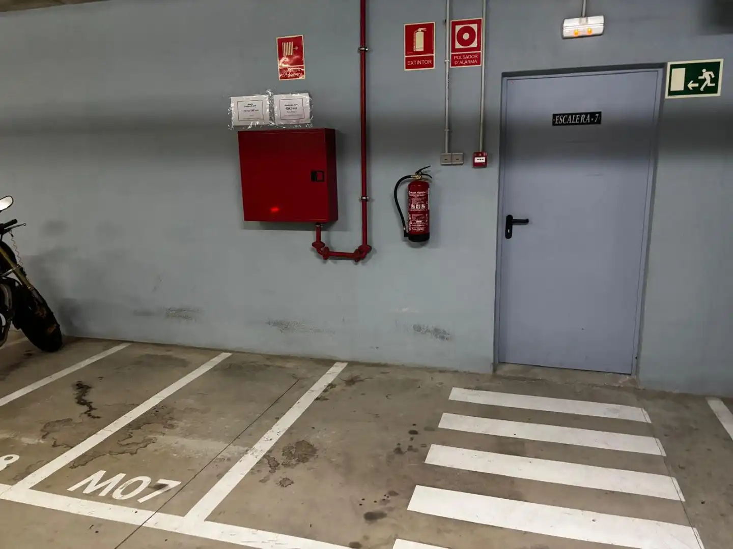 Aparcament de Garatge de lloguer en Barcelona amb Alarma