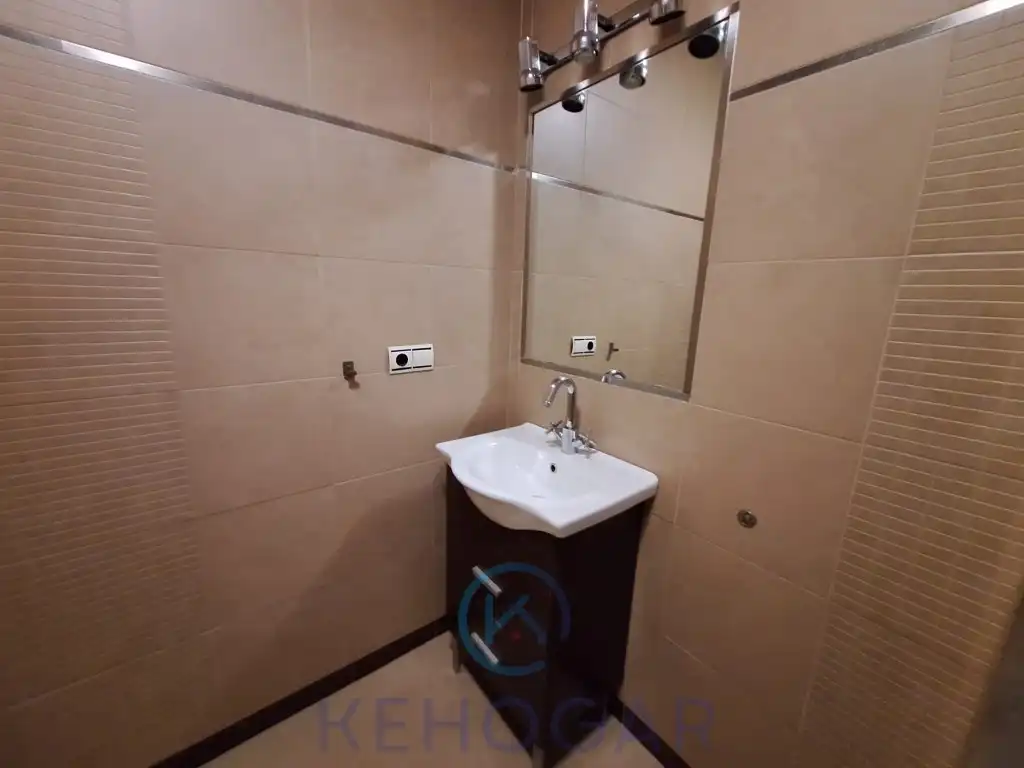 Bathroom of Flat for sale in Dos Hermanas